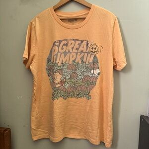 Peanuts “It’s the Great Pumpkin!” XL T-shirt